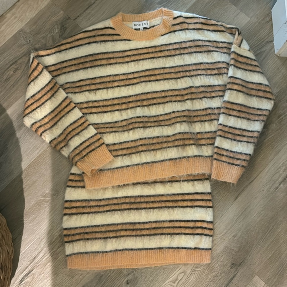 Sweater and skirt set